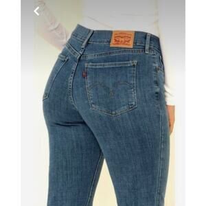 Levi’s Boyfriend Jeans Size 29 | Classic Medium Wash Straight Leg 90s Vibe Denim